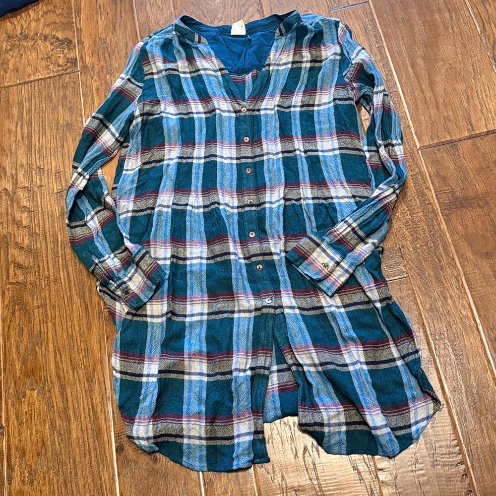 Plaid Button-Up Tunic Top